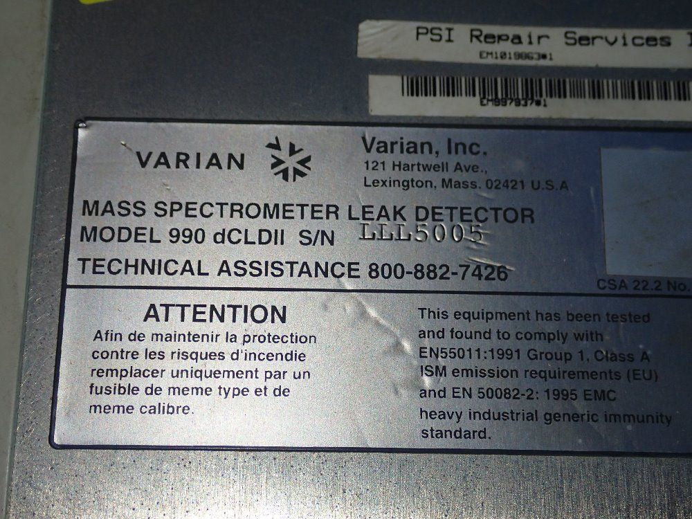 Varian Leak Detector - 990 Dcldii