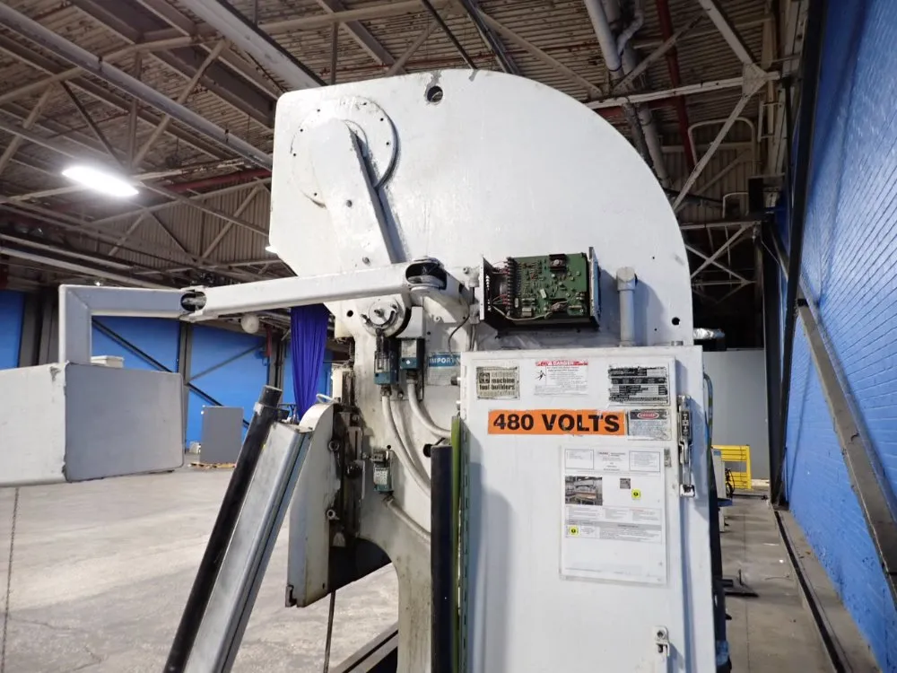 Diacro 75 Ton Hydraulic Press Brake - 75t10