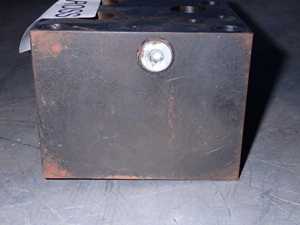 Sun Hydraulics Hydraulic Sandwich Valve - Hbb/s