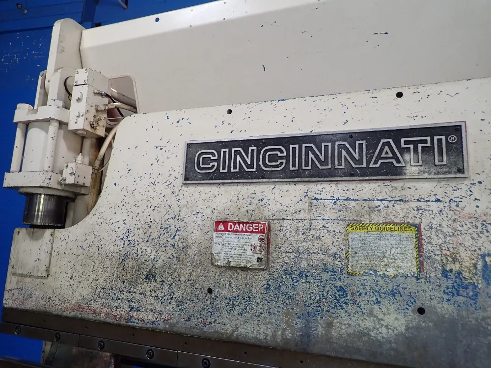 Cincinnati 230 Ton X 12' Press Brake - 230cbii X 10ft