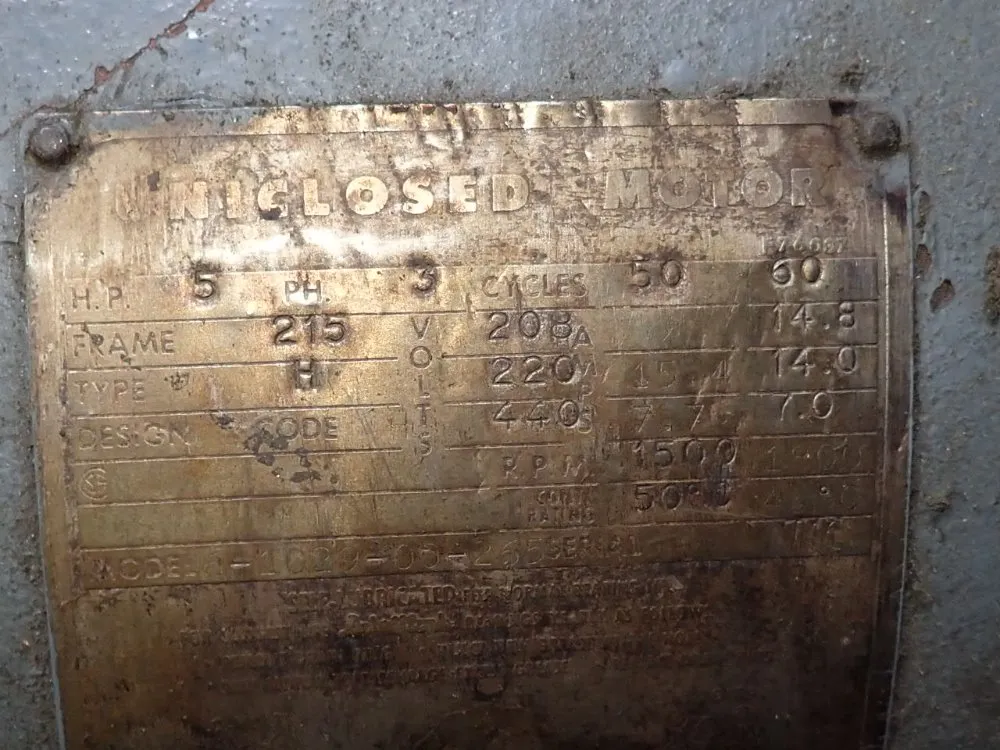 Milwaukee 13"x47" Vertical Mill - 2