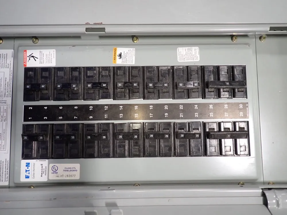 Eaton Panelboard - Prl1a
