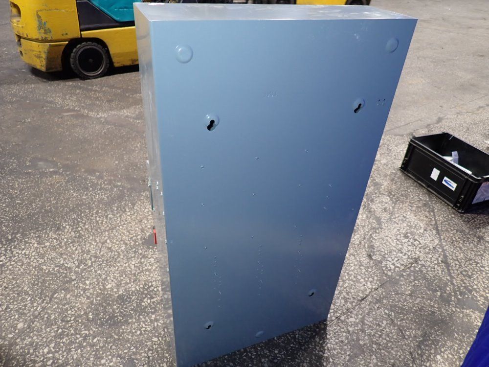 Square D 600 Amps Fusible Disconnect - H326n