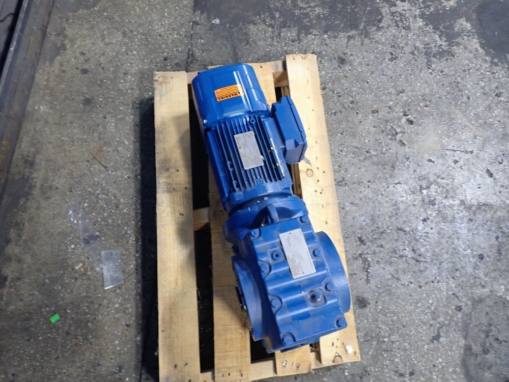 Sew 2 Hp Gear Drive - Sa77drn90la/be2hrct