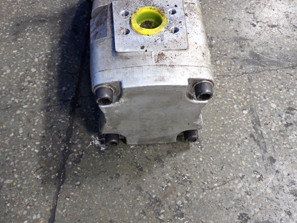 Nachi Hydraulic Pump - W-iph-55b-64-64-11