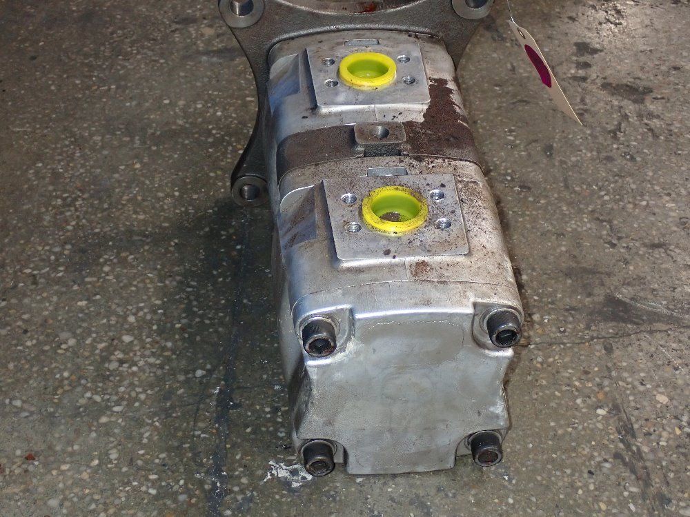 Nachi Hydraulic Pump - W-iph-55b-64-64-11