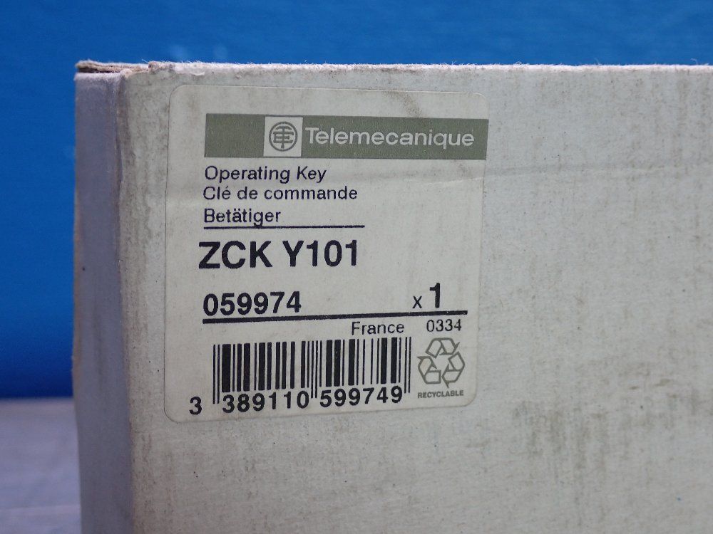 Telemecanique Straight Actuator Sliding Bolt - Zck Y101