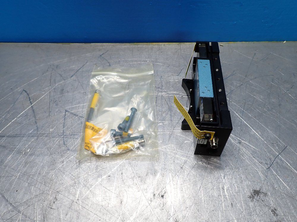 Mac 120 Psi Valve Adapter - 48b-bua-000-geua-1gb