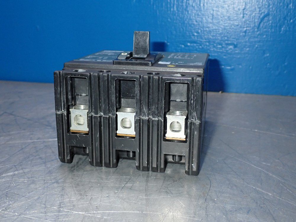 Square D 40 Amp Circuit Breaker - Fcl34040
