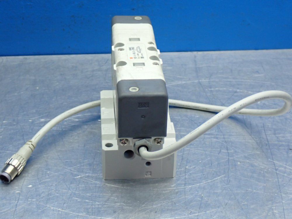 Smc Operational Pressure: 0.15 To 1.0mpa Pneumatic Solenoid Valve - Vq7-6-fhg-d-3ra02sc