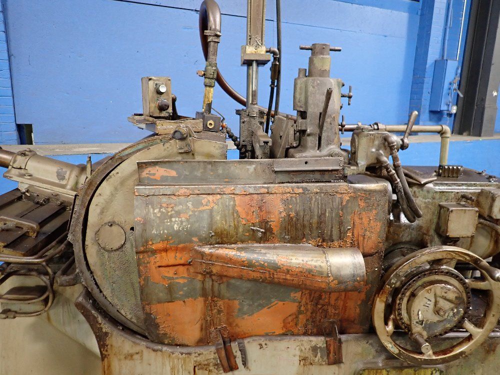 Cincinnati Centerless Grinder