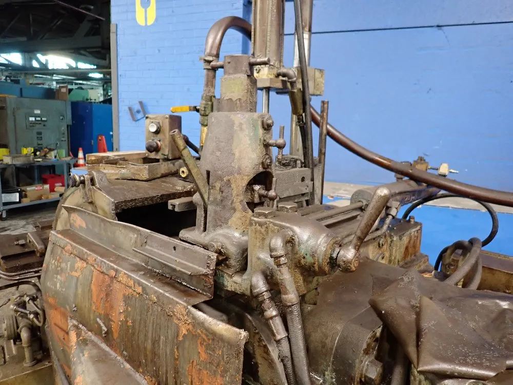 Cincinnati Centerless Grinder