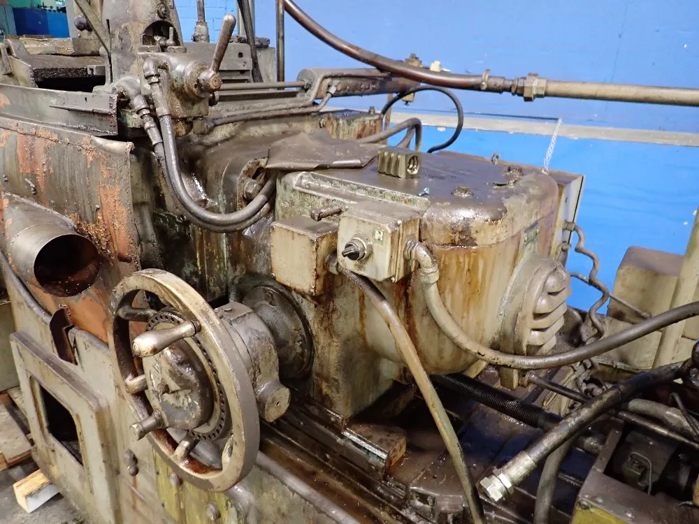 Cincinnati Centerless Grinder