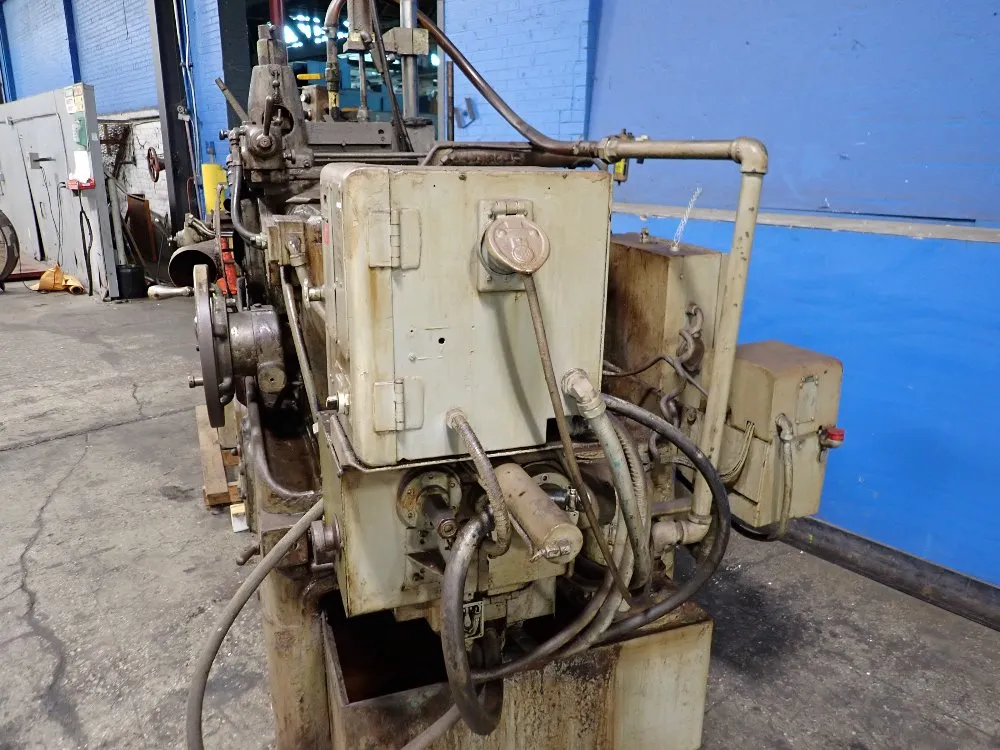 Cincinnati Centerless Grinder