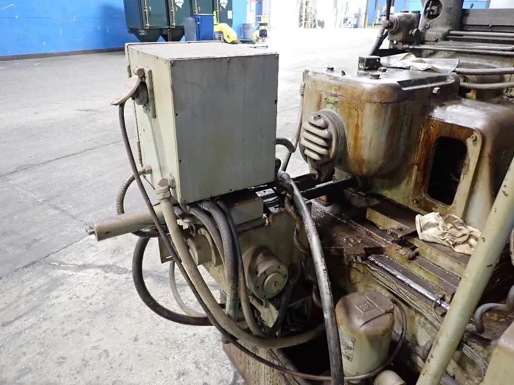 Cincinnati Centerless Grinder