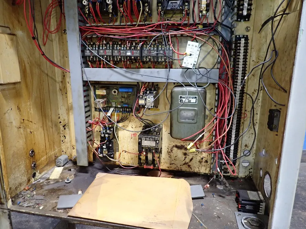 Cincinnati Centerless Grinder