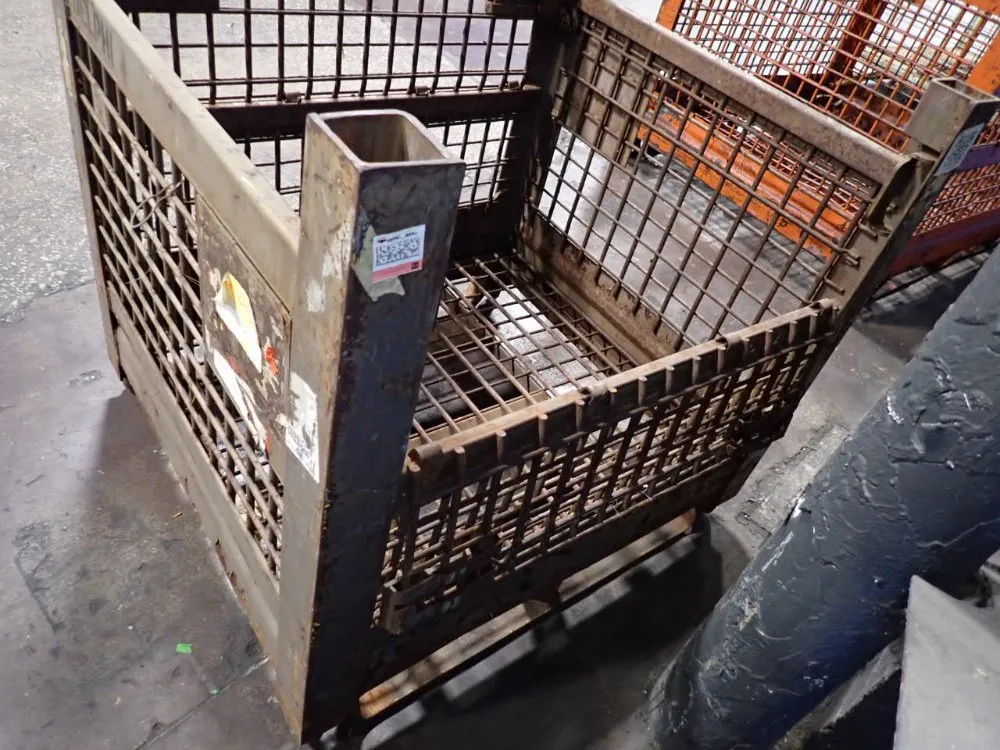 30"x33 1/2"x25" Stackable Wire Basket