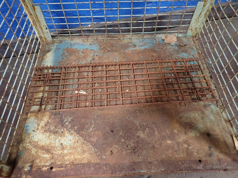 40"x50"x29" Stackable Wire Basket