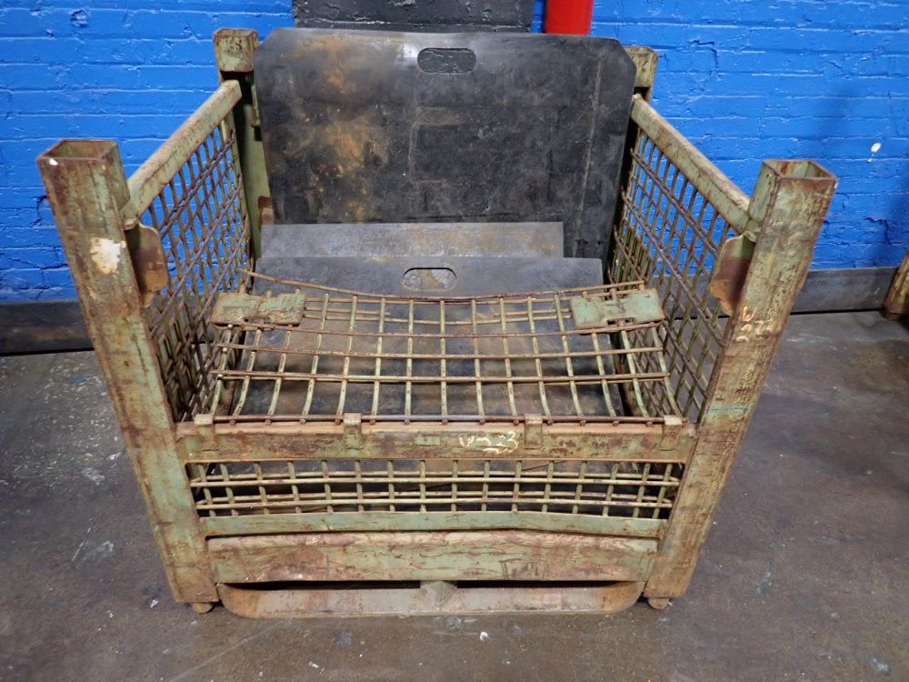 30"x33 1/2"x23" Stackable Wire Basket