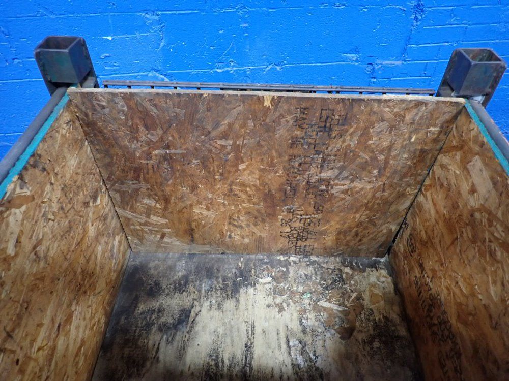 29"x33"x23" Stackable Wire Basket