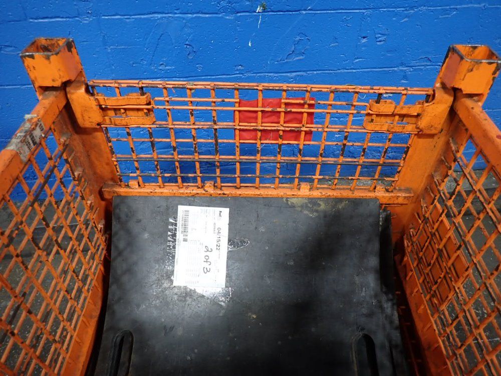 30"x33 1/2"x24" Stackable Wire Basket