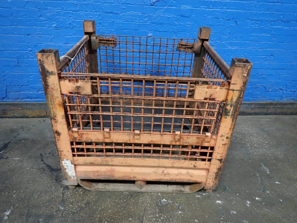 29"x34"x24" Stackable Wire Basket