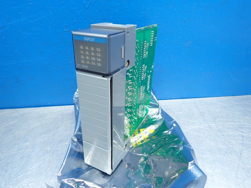 Allen Bradley Slc-500 16-input Module - 1746-ib16