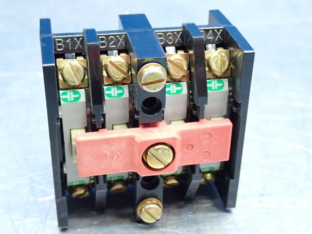 Allen Bradley Auxiliary Contact Adder Deck - 700-pb40