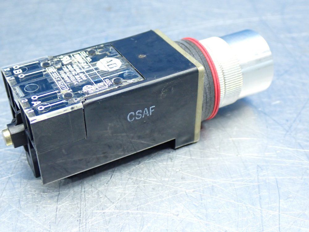 Allen Bradley Illuminated Momentary Contact Push Button Unit - 800mr-pa16ra2