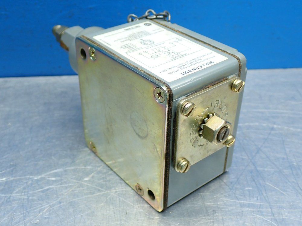 Allen Bradley 6-75psi Pressure Control Switch - 836t-t252j