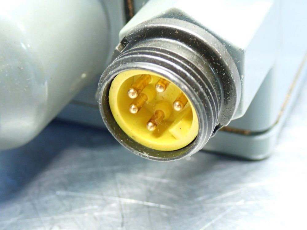 Allen Bradley 6-75psi Pressure Control Switch - 836t-t252j