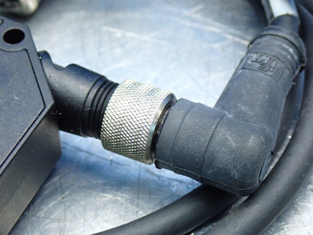 Balluff 26k-series Photoelectric Diffuse Sensor - Bos 26k-pa-1lhb-s4-c