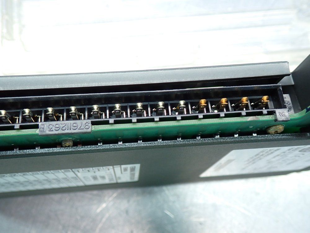 Allen Bradley Plc-5 Series 16-point Digital Output Module - 17710ad