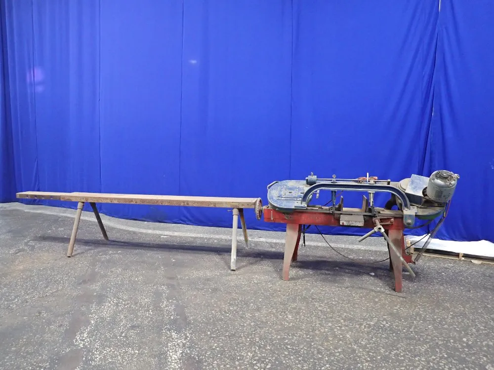 Wells 18" X 8" Horizontal Band Saw