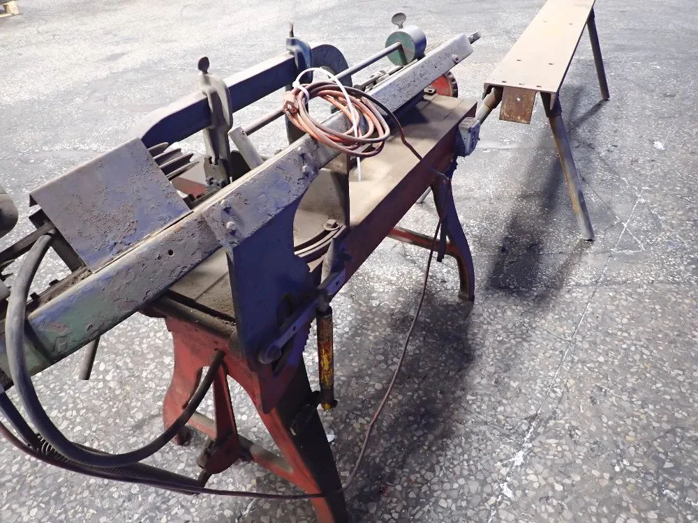 Wells 18" X 8" Horizontal Band Saw