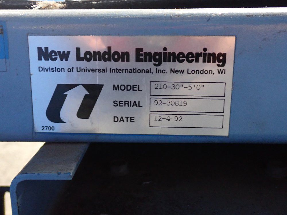 New London Engineering .5 Hp Portable Conveyor Belt - 210-30-50