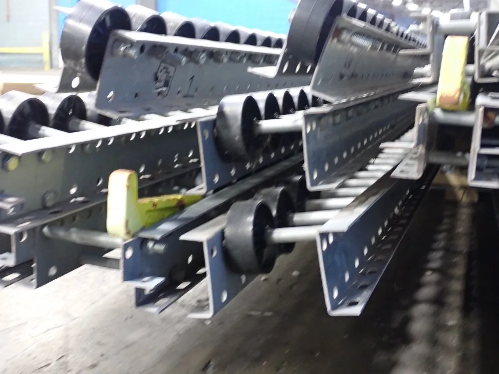 Creative Storage Systems 151" Skate Conveyor