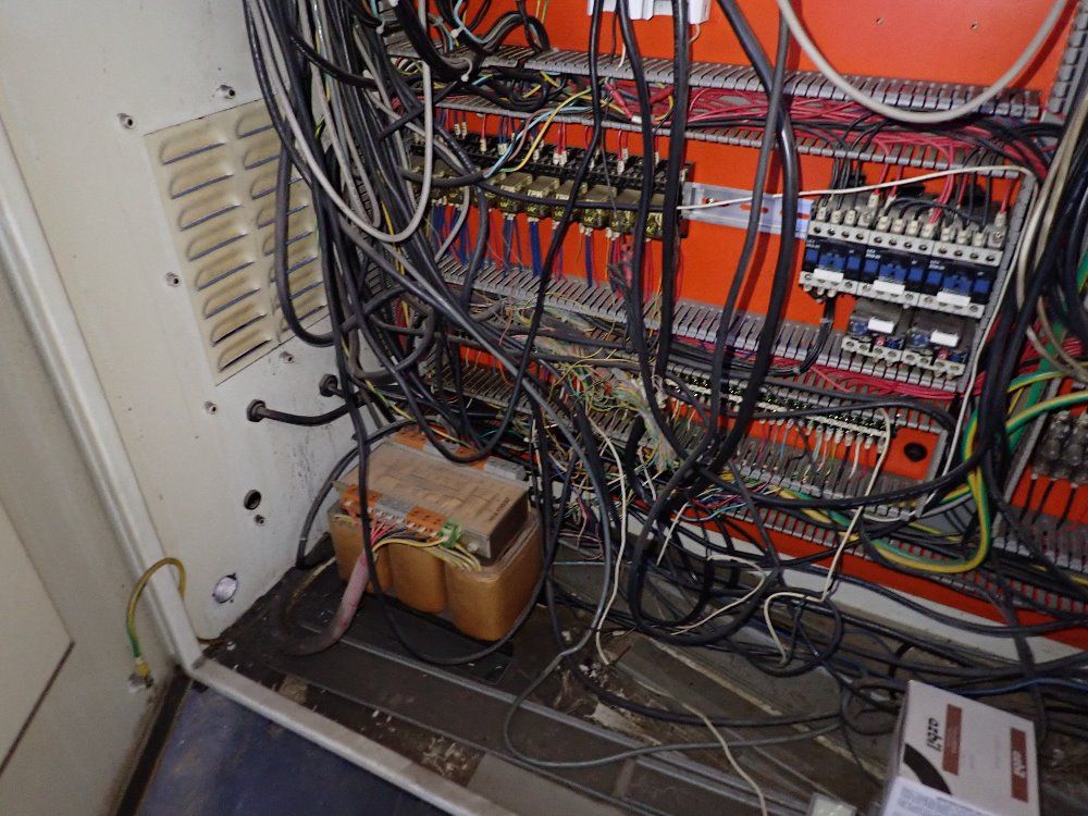 Chevalier 24" X 61" Cnc Lathe - Fcl-2460a