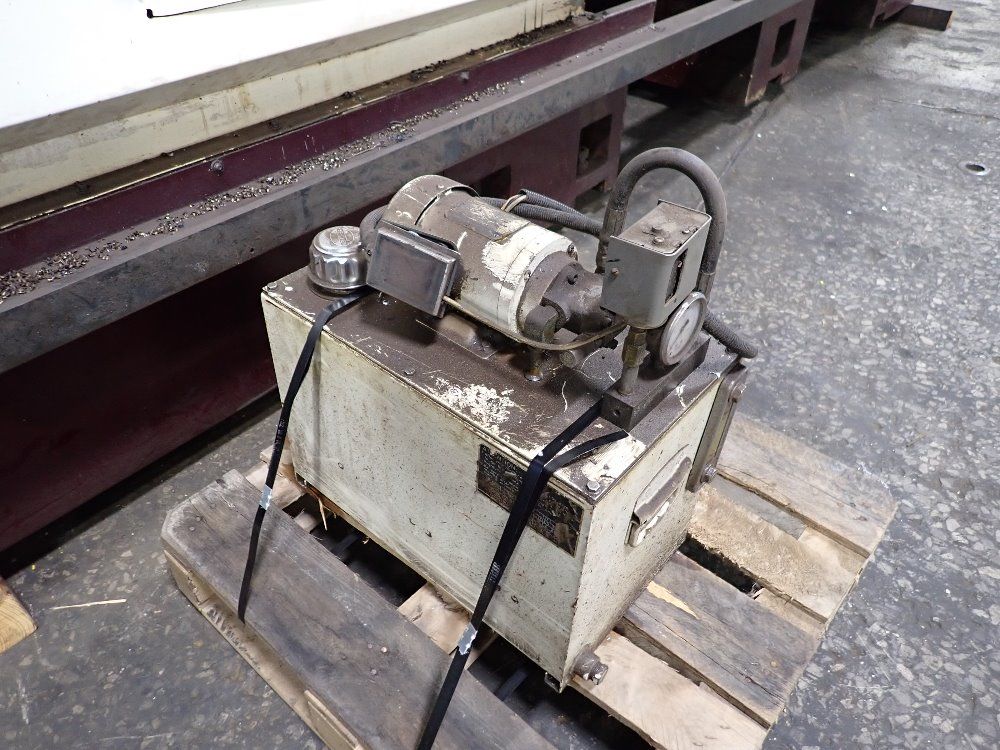 Chevalier 24" X 61" Cnc Lathe - Fcl-2460a