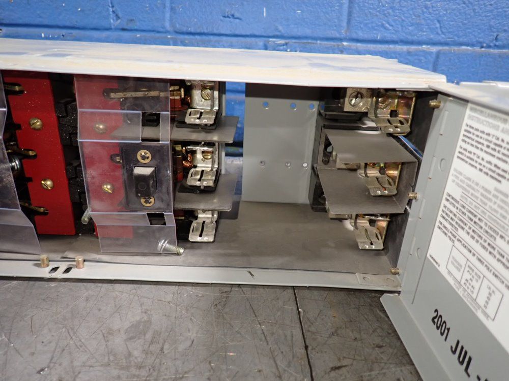 Cutler-hammer 60 Amp Fusible Disconnect - Fdpwt 3622r