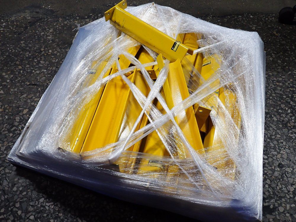 Rellus Solutions Post Protector - Zy-t8-18w1200bixx-1