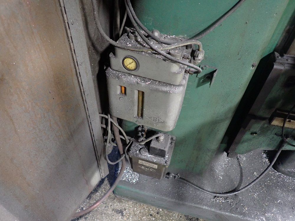 Bridgeport 58"11" Vertical Mill