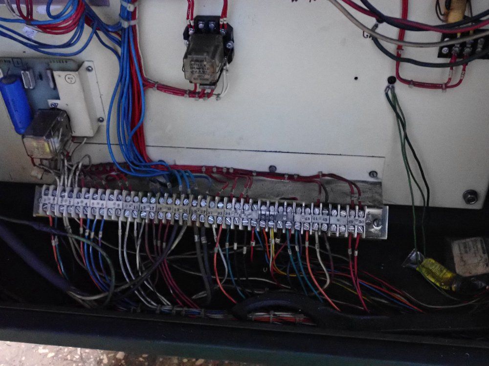 Bridgeport 58"11" Vertical Mill