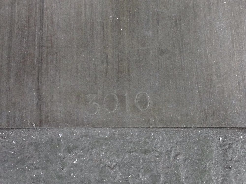 Bridgeport 58"11" Vertical Mill