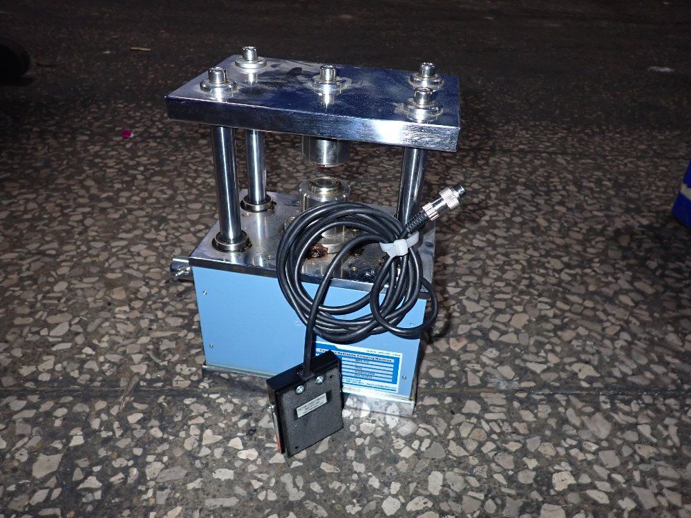 Mti Corp 28kg Hydraulic Crimping Machine - Msk-110