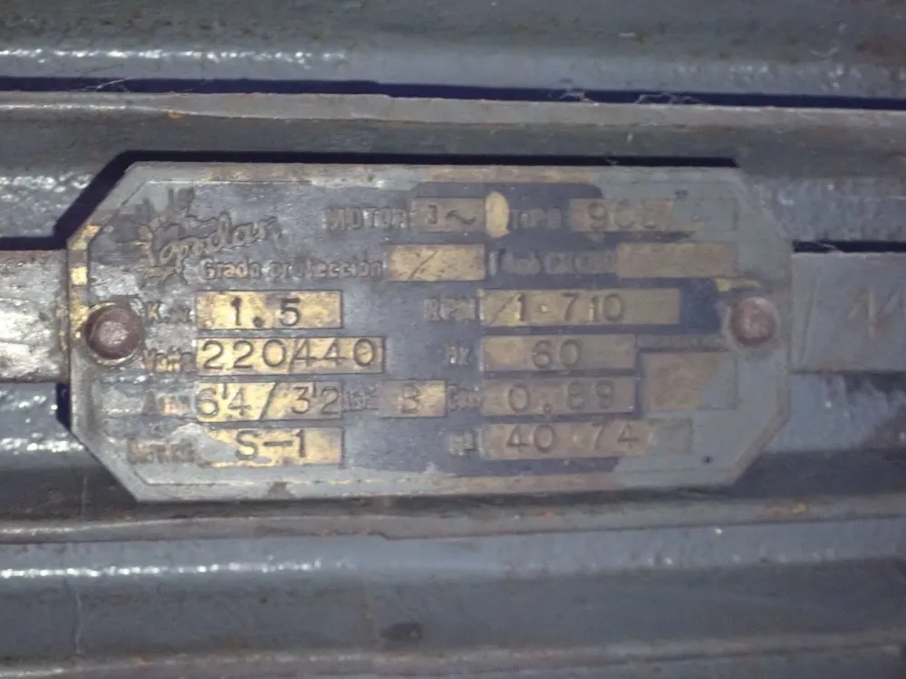 Marena 10" X 48" Vertical Mill