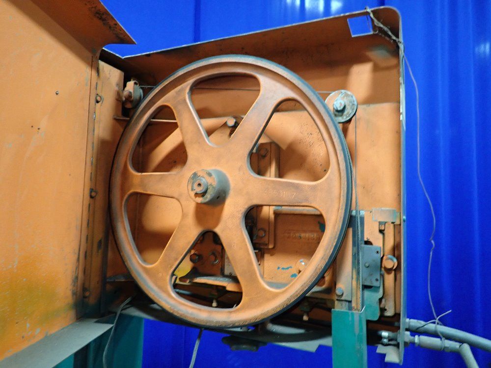 Powermatic 20" Vertical Band Saw - 87