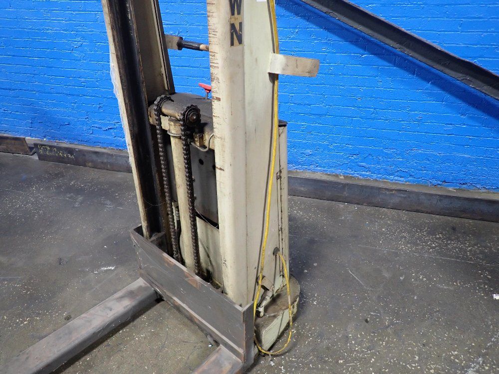 Crown 1500 Lbs Walk Behind Lift - B-57