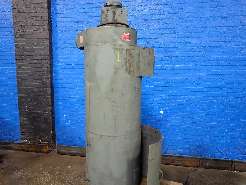 DUST COLLECTOR