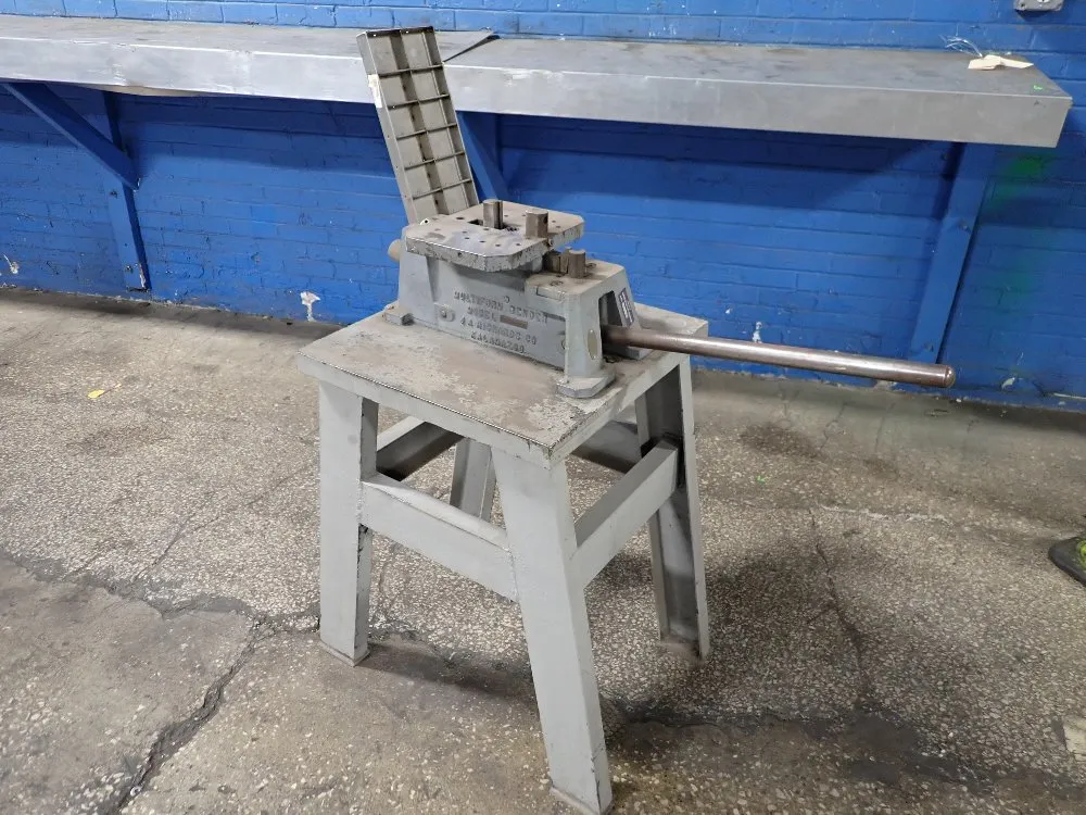 MULTIFORM BENDER
